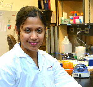 peoplephotos/Manisha_lab-pic-2019.jpg